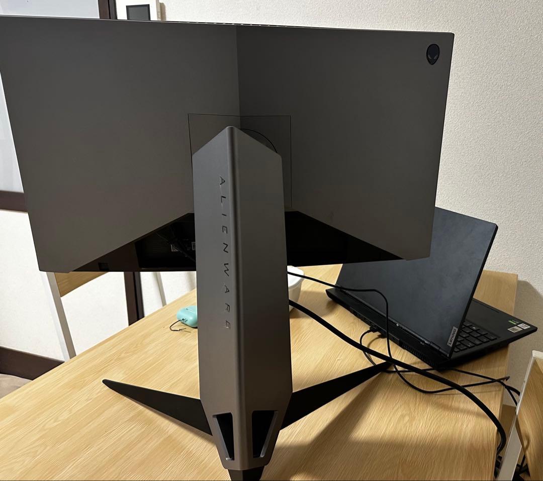 ALIENWARE ゲーミングモニター　(st_)