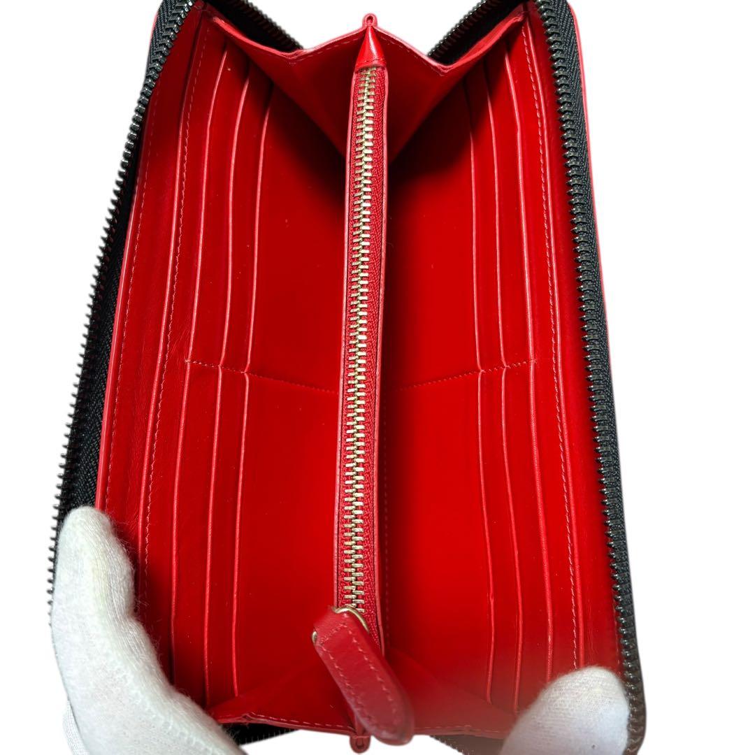 希少　美品 クリスチャンルブタン パネトーネ 長財布 デカロゴ レザー 赤 黒
