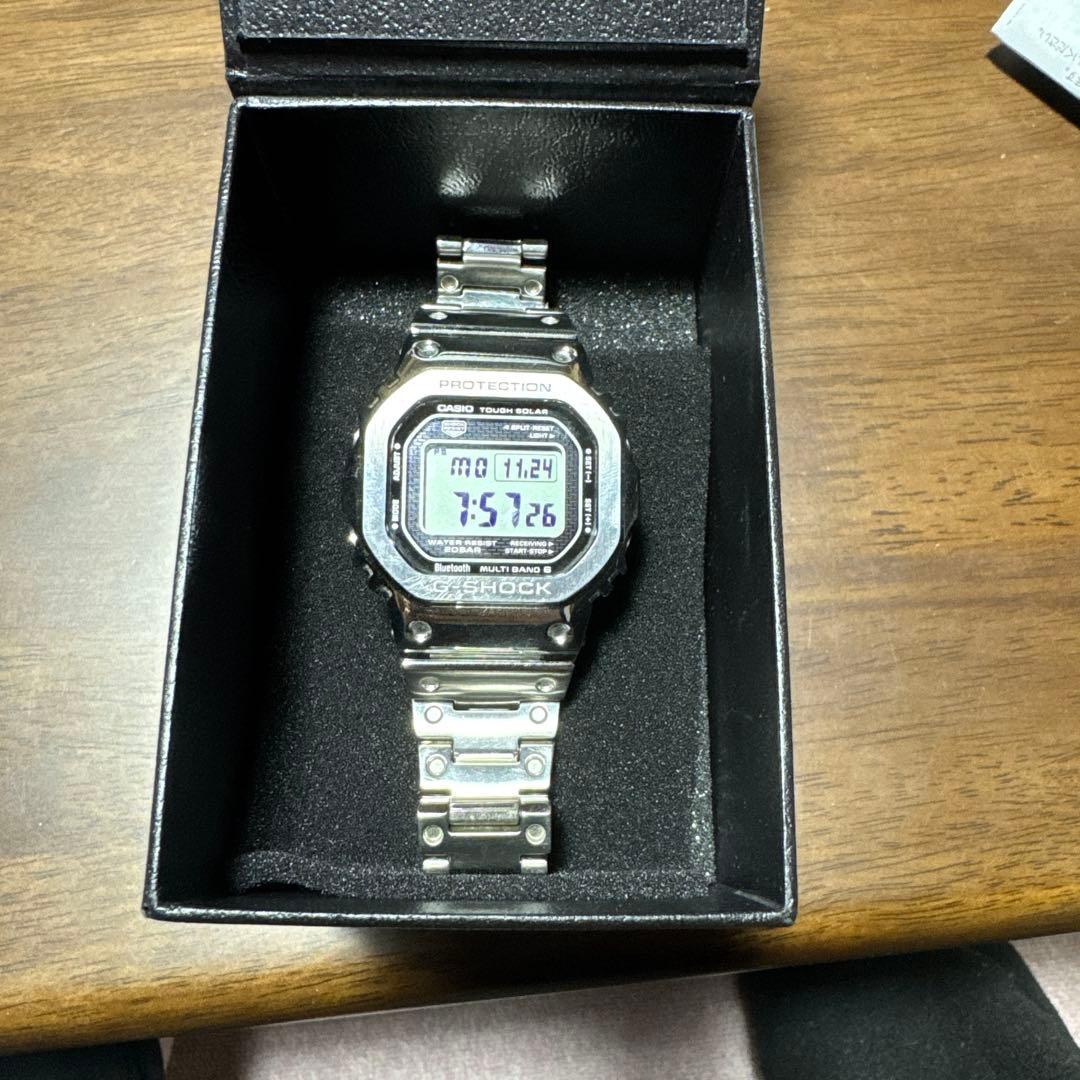 幸*良様 さ*ら様 美品 CASIO G-SHOCK GMW-B5000D-1J