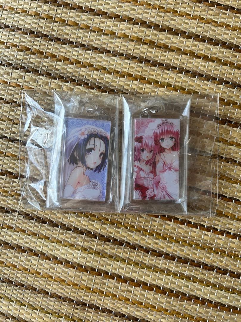 グ*ん様 ToLOVEるユニオンアリーナSRパラレル未開封パックキーホルダー付き