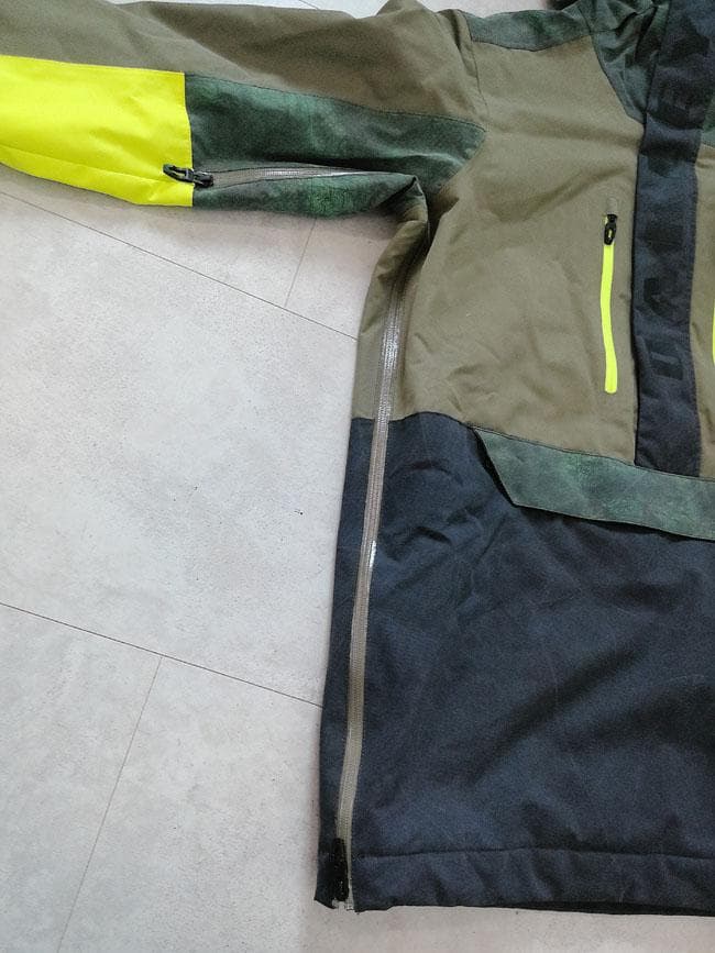 OAKLEY オークリー ジャケット ビブパンツ スノーボードウェア 上下セット