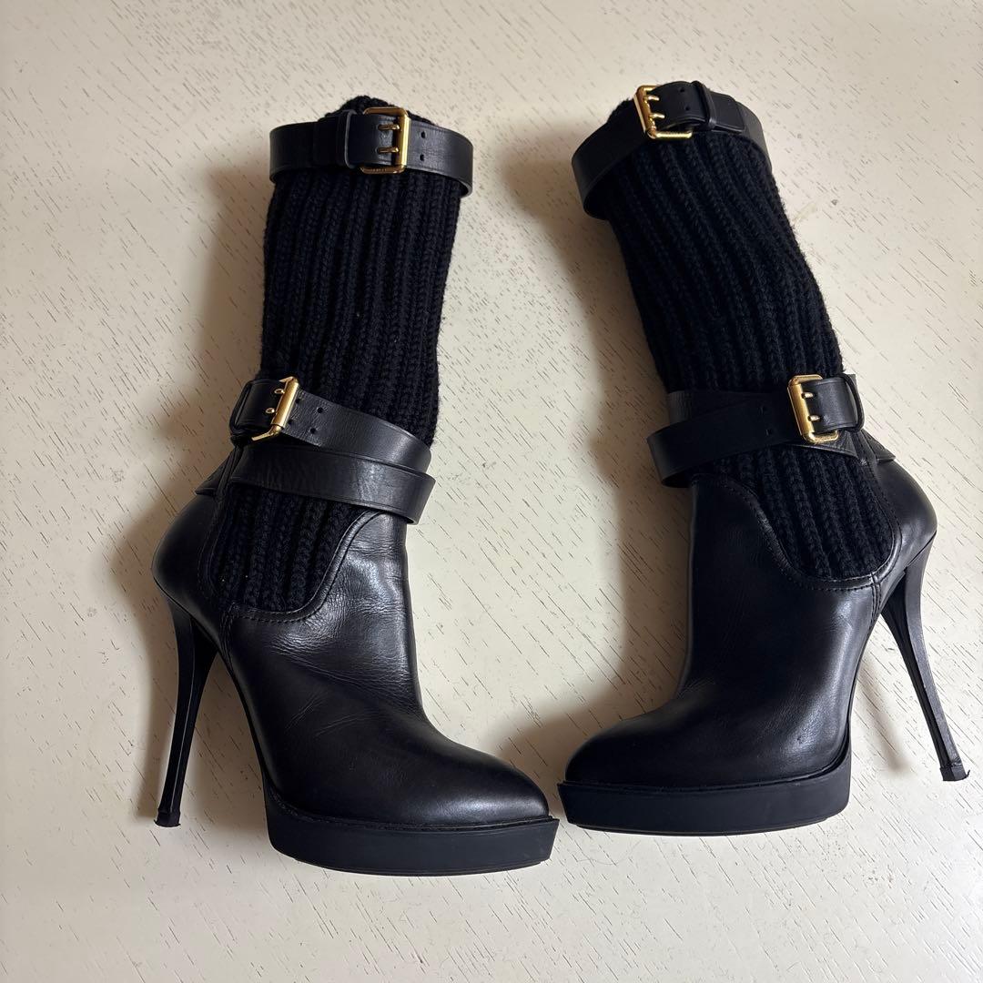 GUCCIバックル付きブラックニットロングブーツ