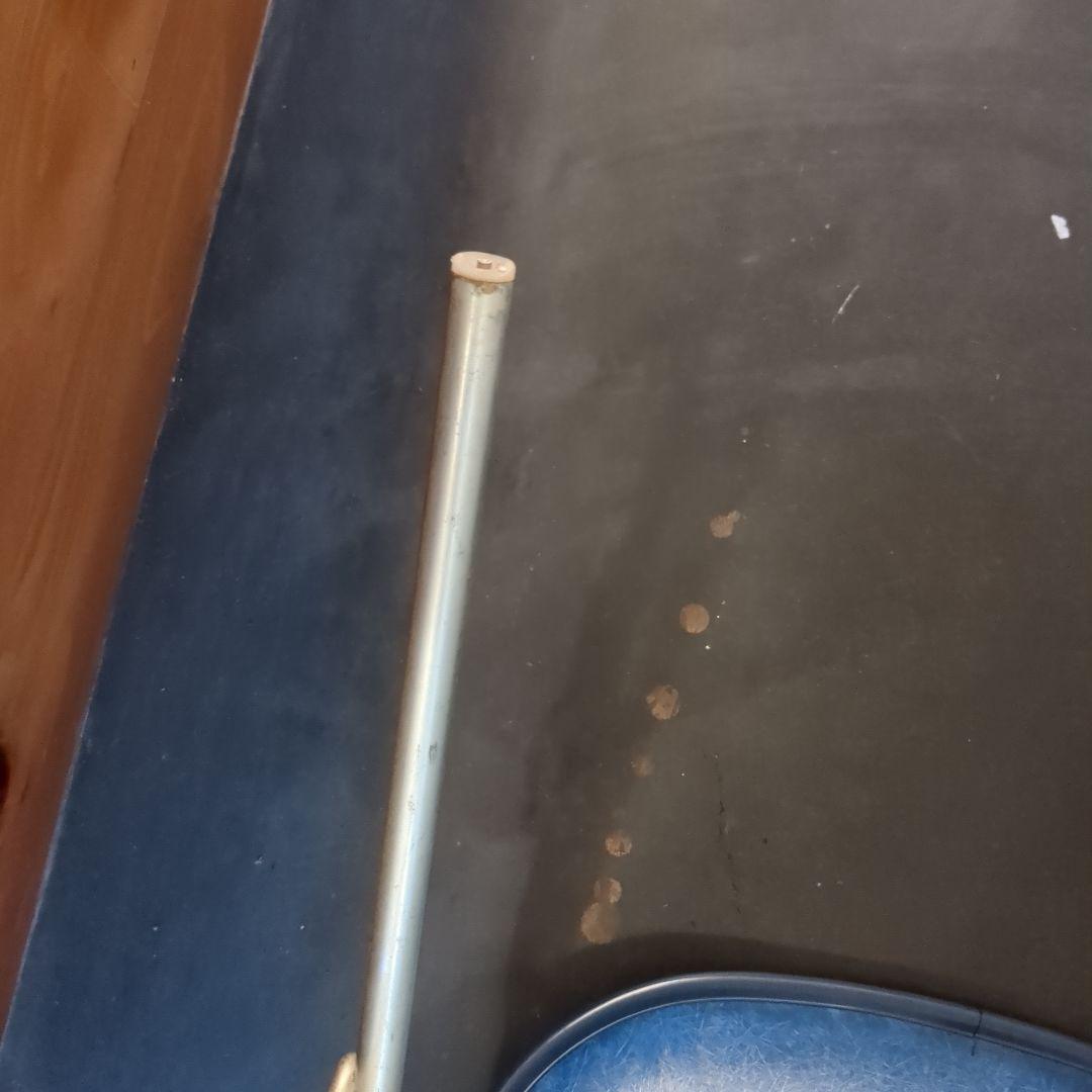 イームズ　ハーマンミラー　ブルー