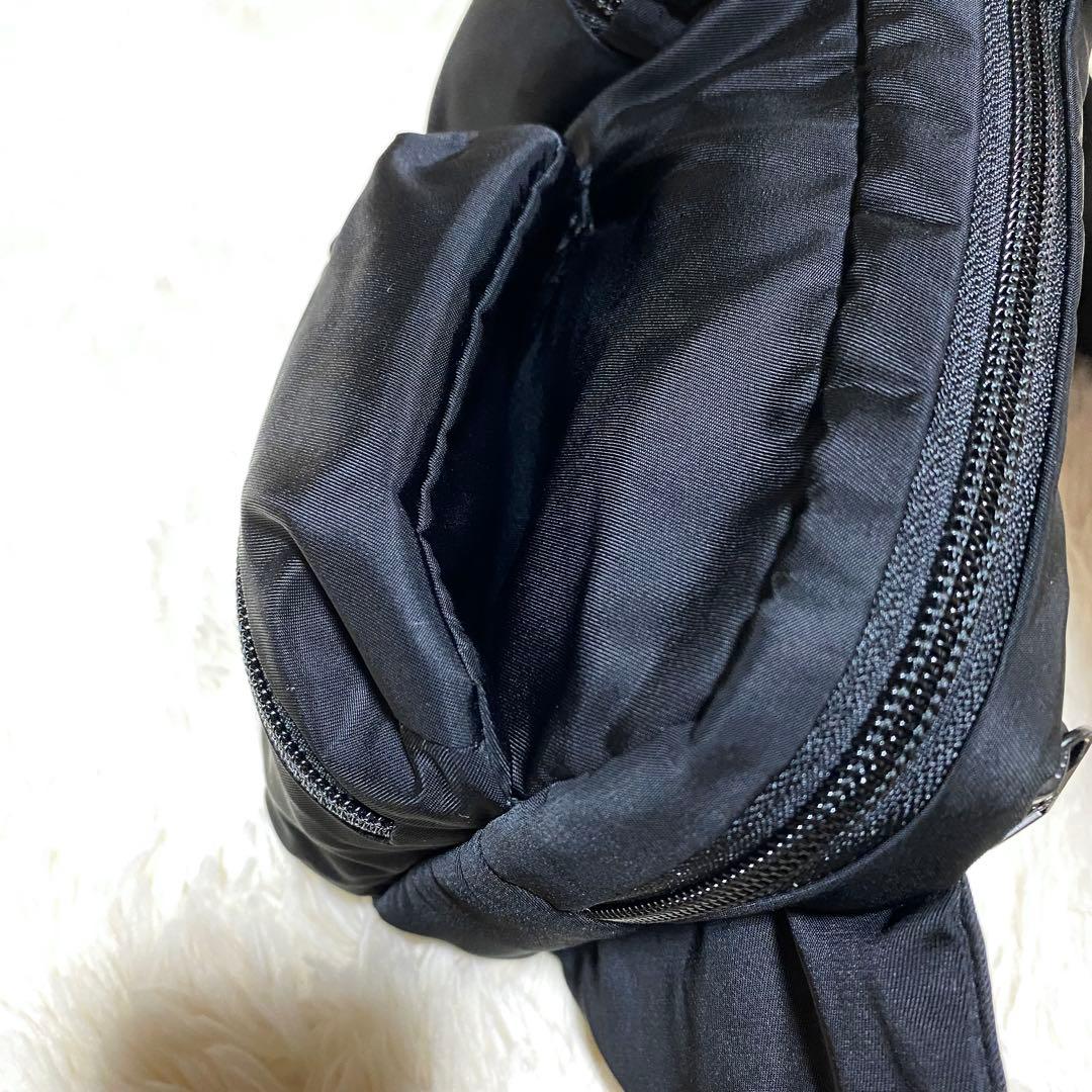 【良品】★Y-3 adidas★クロスボディバッグ★黒 ロゴ 多ポケット 袋内蔵