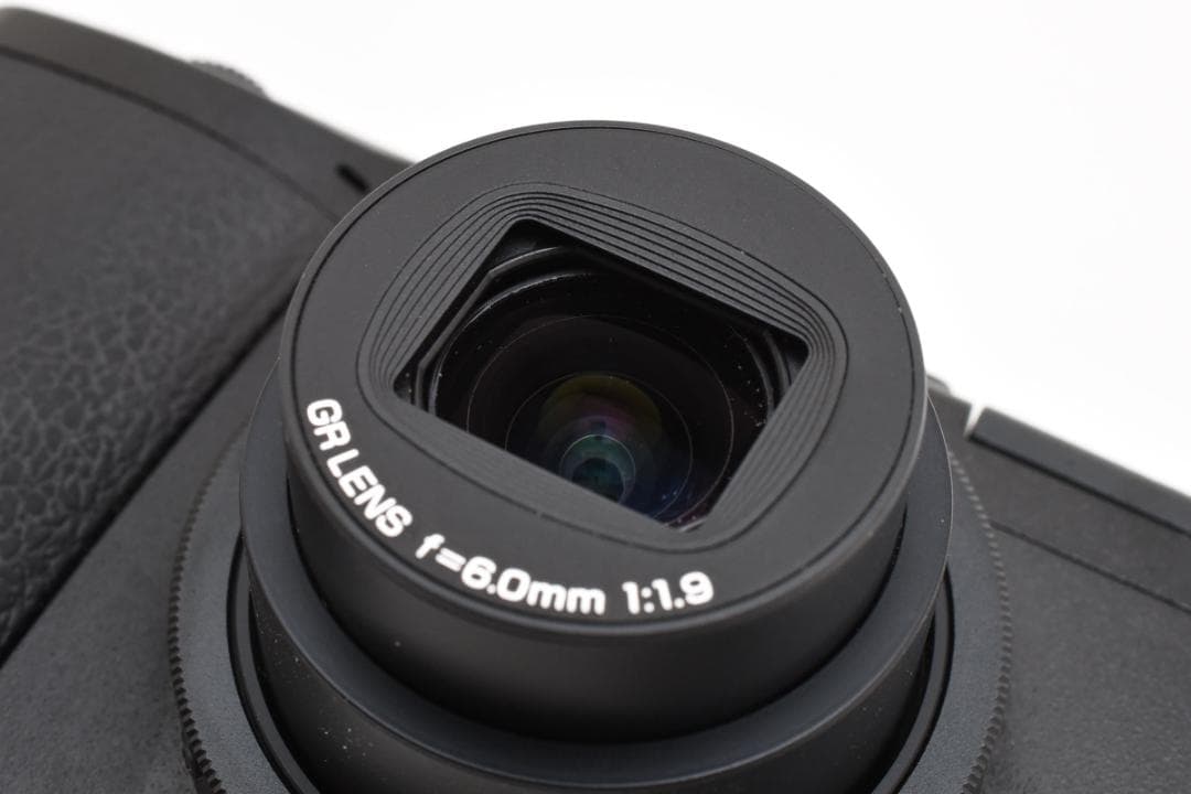 ■ ほぼ新品 ■ リコー　RICOH GR DIGITAL III S数251回