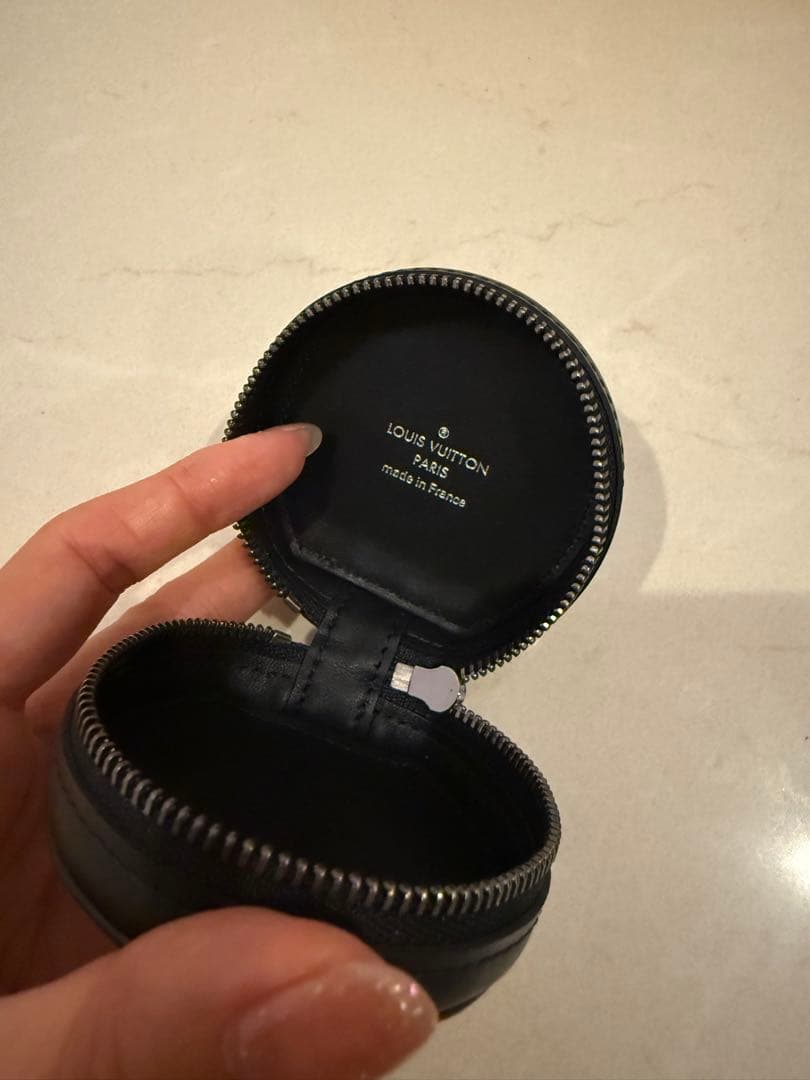 新品未使用‼️ルイヴィトン✨イヤホン➕ケース➕別売りモノグラムケース➕他付属品あり