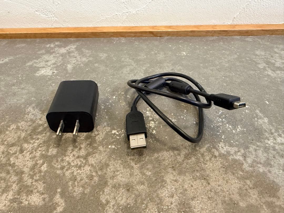 OLYMPUS STYLUS XZ2 コンパクトデジタルカメラ