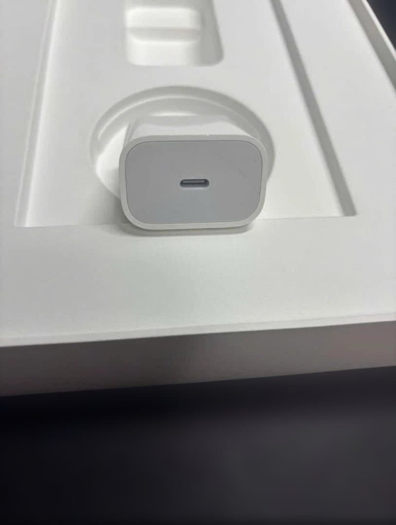 iPad11世代（A16）ブルー