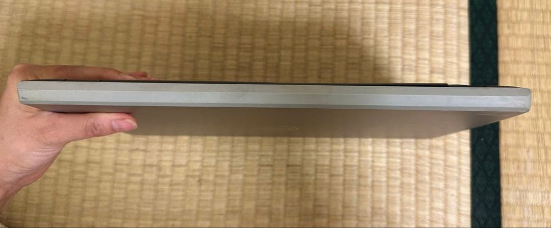 Dell Vostro 5301. Core i5-1135g7.メモリ 8gb