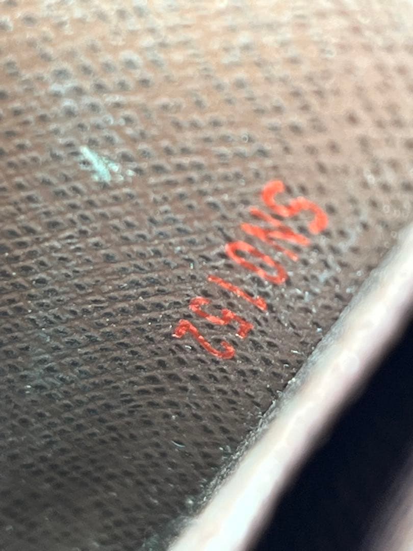 【難あり】ルイヴィトン 小銭入れ ダミエ ケース ジッピー・パース