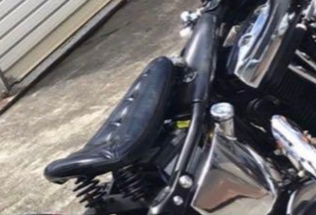 バイク　シート ブラック　エボ　ショベル 旧車