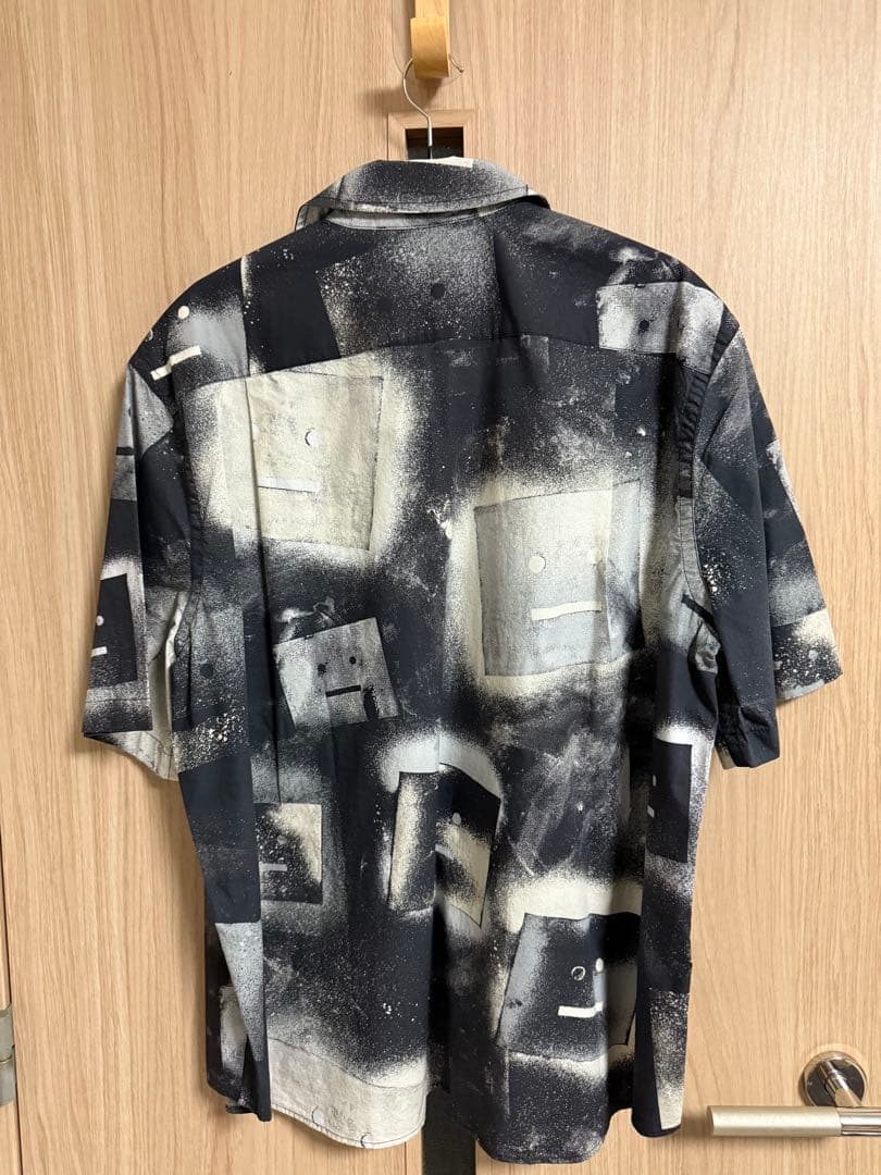 Acne Studios アクネストゥディオズ スプレープリントシャツ