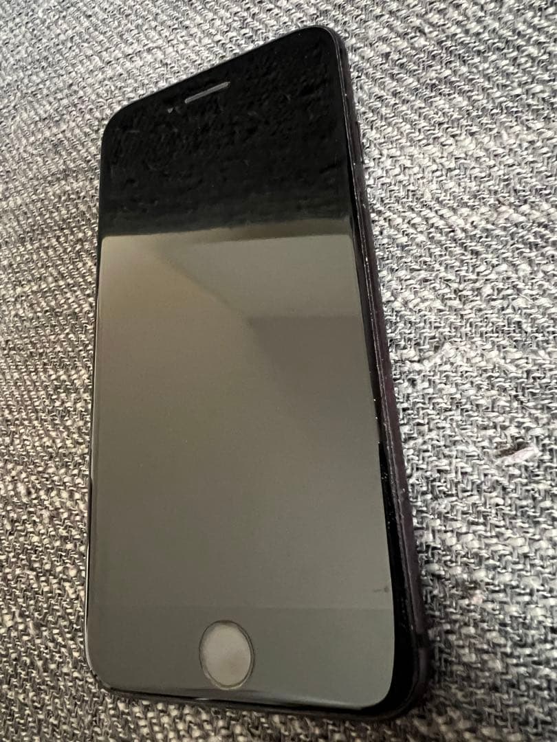 【美品】iPhone8本体バッテリー82%