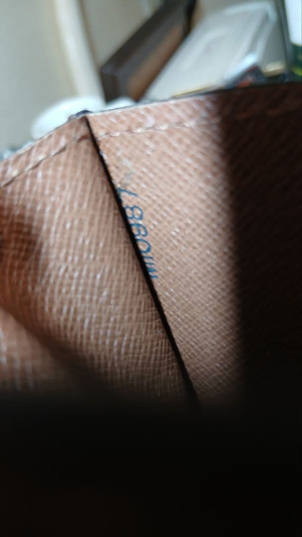 LOUIS VUITTON ルイヴィトン　モノグラム　ビジネスバック