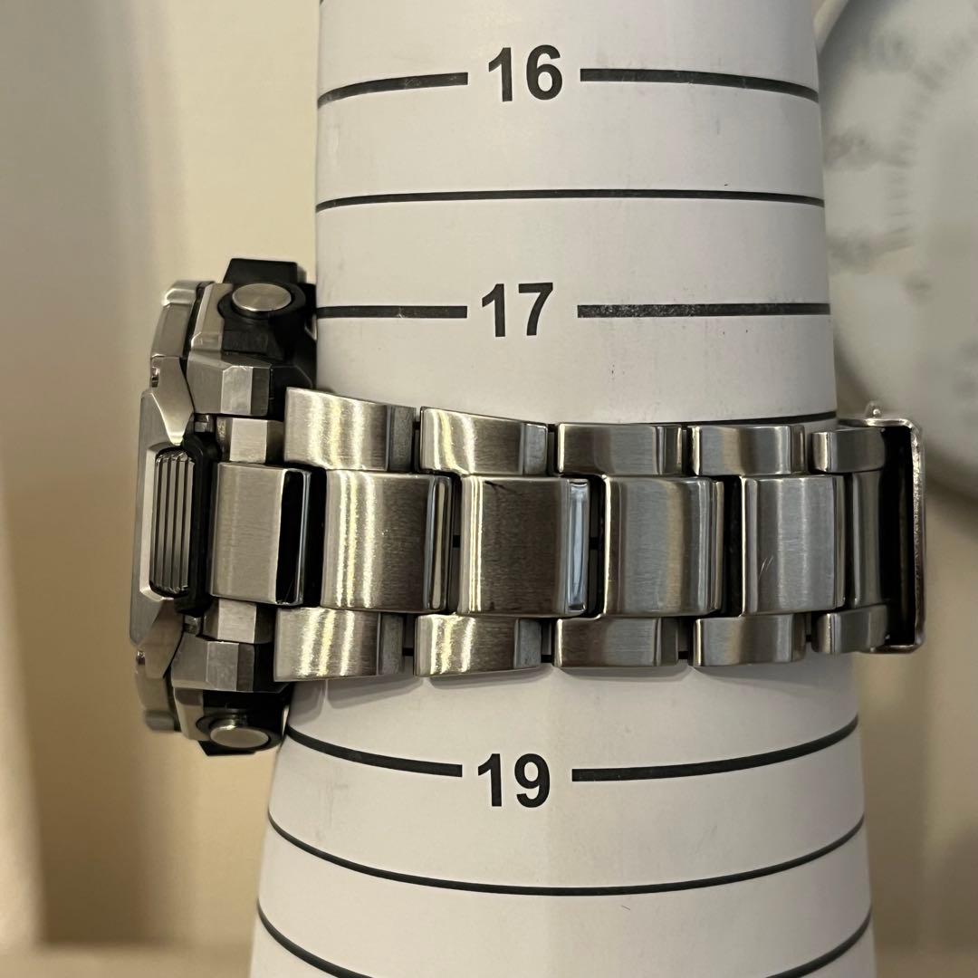 美品！生産終了レア　CASIO GST-B300SD-1AJF