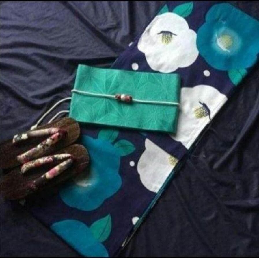 トールサイズTL◆青椿のモダン浴衣◆高身長向けツバキ人気紺色　大正ロマン風情