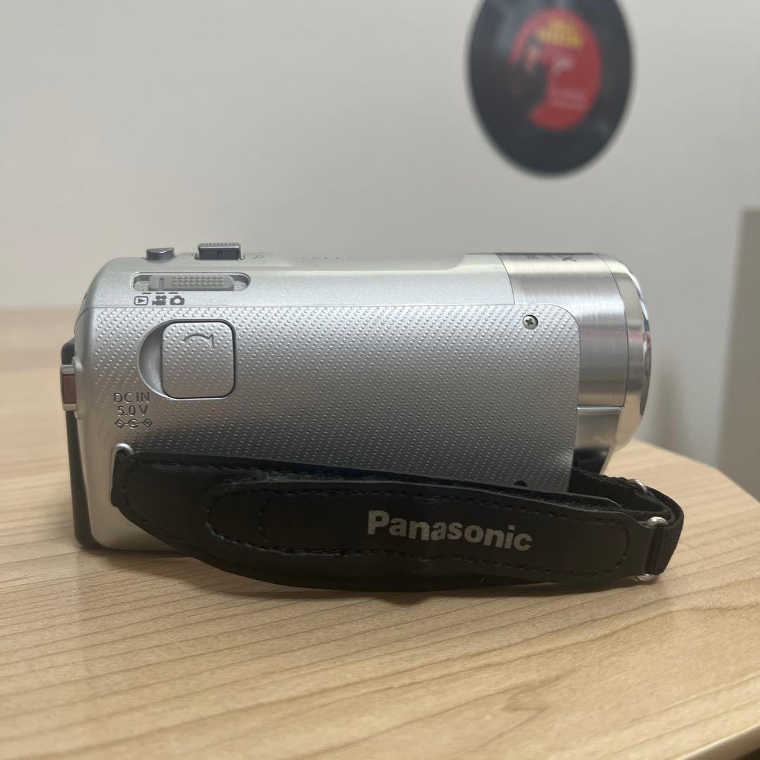 【美品】Panasonic HDC-TM85 ビデオカメラ 本体