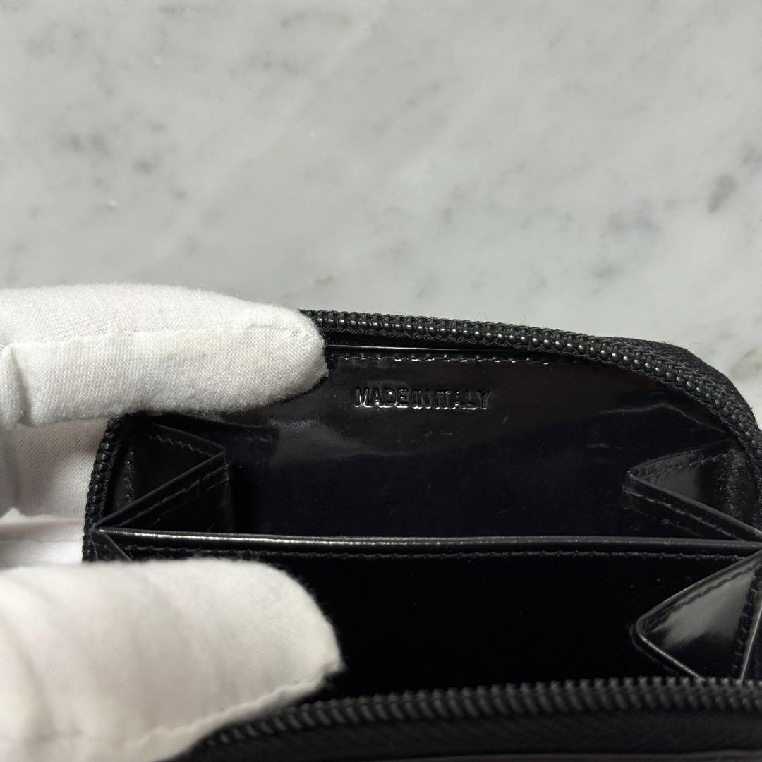 PRADA プラダ ケース 小銭入れ ジップ エナメル ブラック 財布
