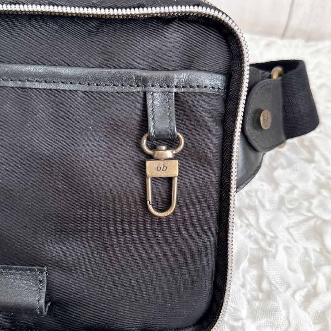 Orobianco オロビアン ボディバック レザー ブラック ロゴ イタリア製