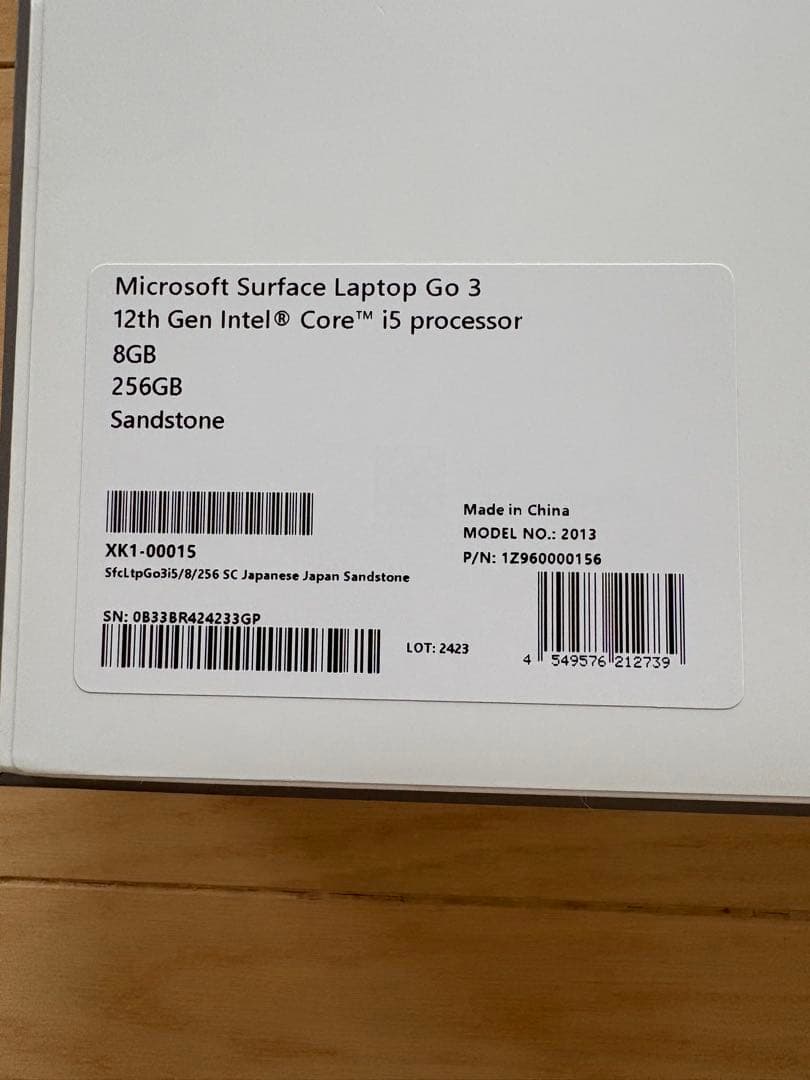 Microsoft Surface Laptop Go3サンドストーン256GB