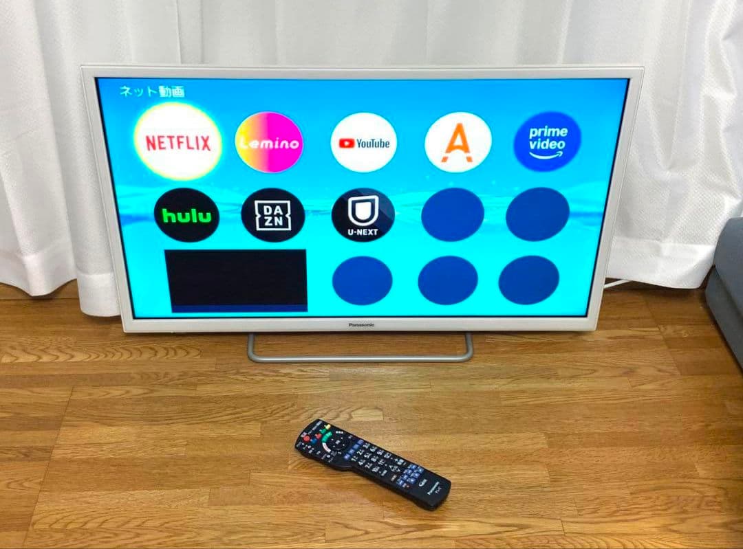 Panasonic 32型 スマートテレビ WiFiネット動画️⭕️地上波