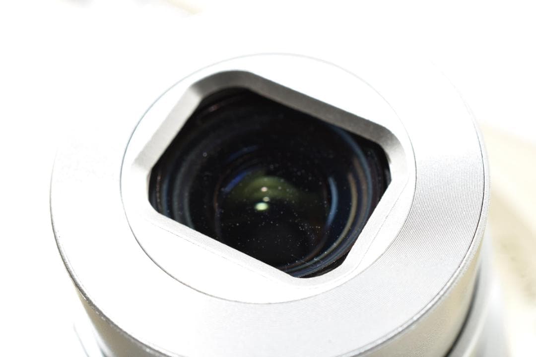 ★新品級★ニコン Nikon COOLPIX S3300 元箱付き #1566