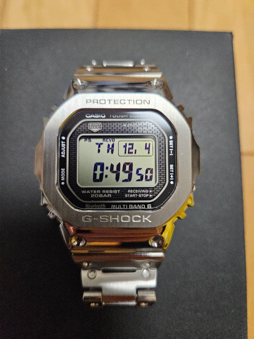 【新品同様】G-SHOCK GMW-B5000D-1JFフルメタル【国内正規品】