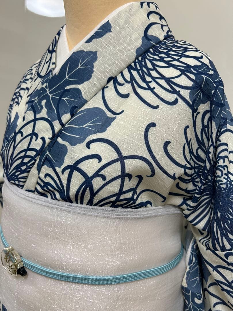 浴衣　ゆかた　ユカタ　白にブルー系 青系 Lサイズ　ポリエステル100%花火
