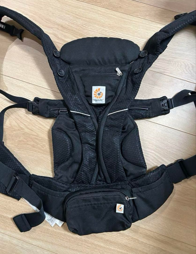 エルゴベビー 抱っこ紐 ブラック OMNI breeze