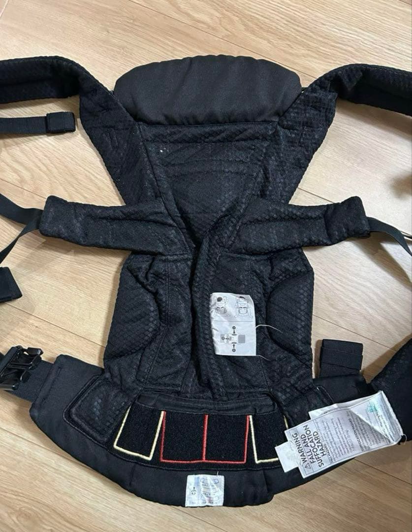 エルゴベビー 抱っこ紐 ブラック OMNI breeze