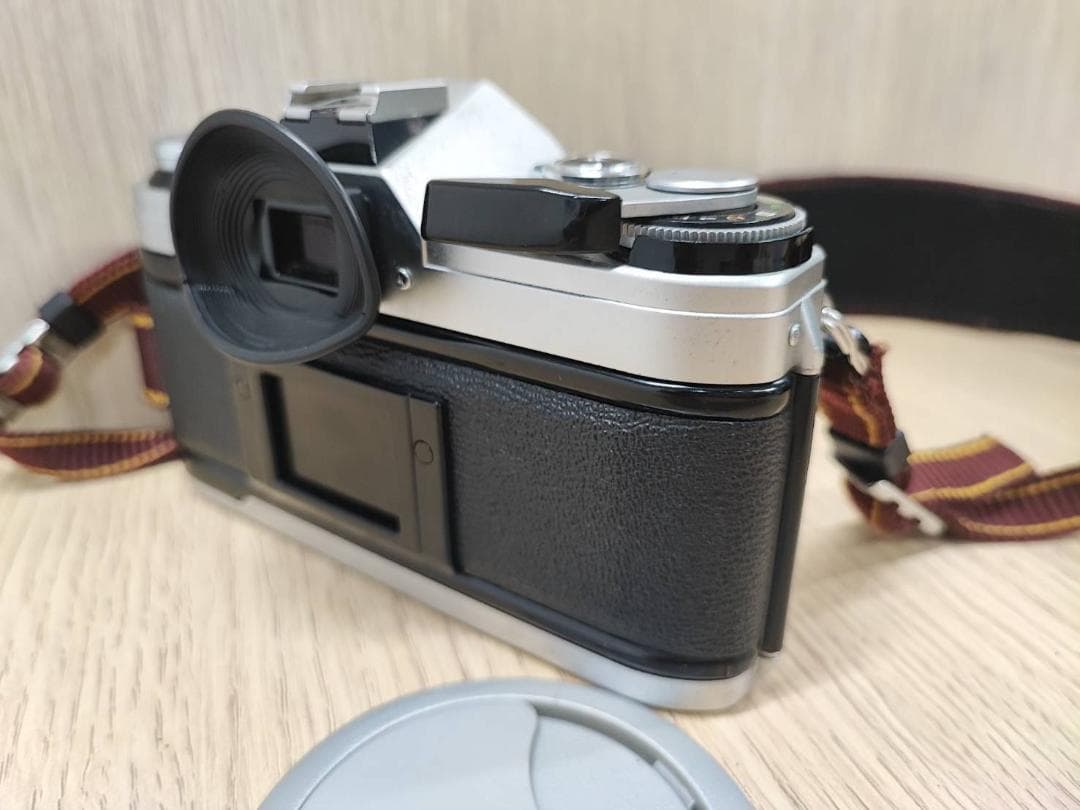Canon AE-1 フィルム一眼レフカメラ 50mmレンズ付 実働品