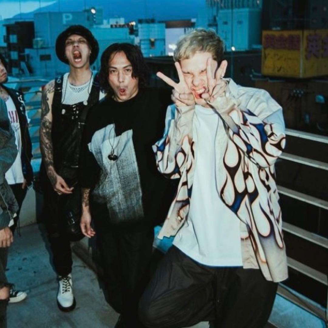 未使用 Etudes エチュード ファイヤーパターン シャツ 50