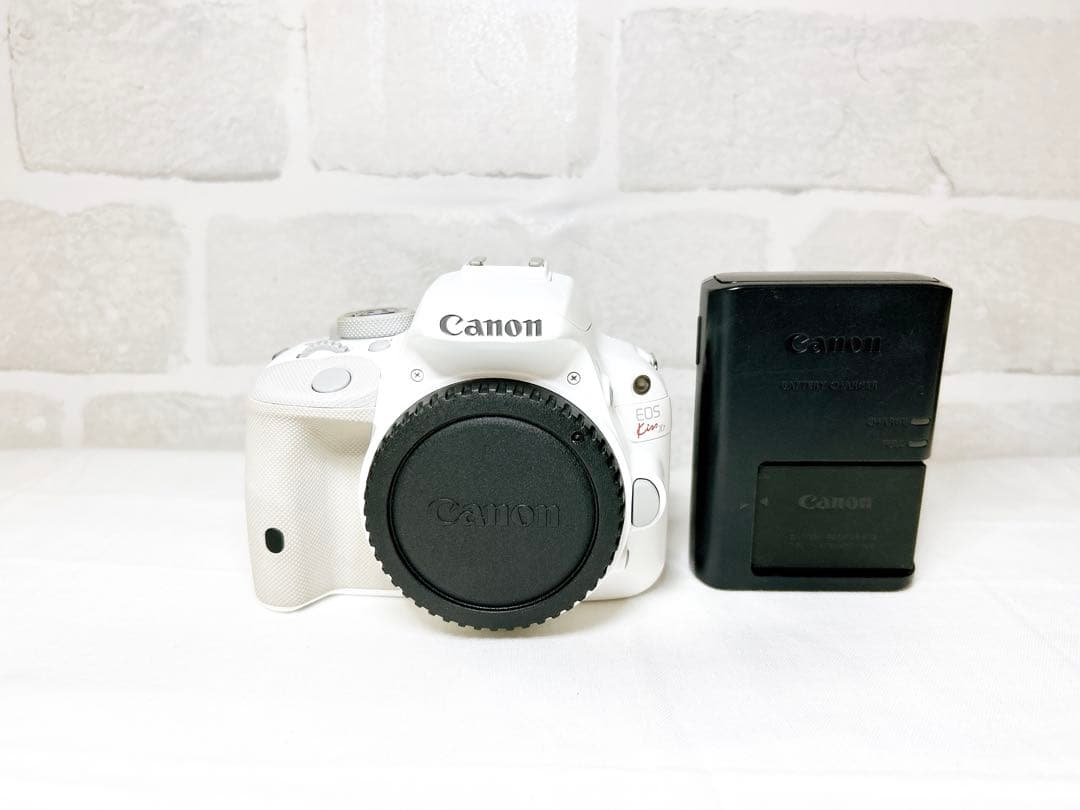 Canon キャノン EOS Kiss X7 ボディー ホワイト