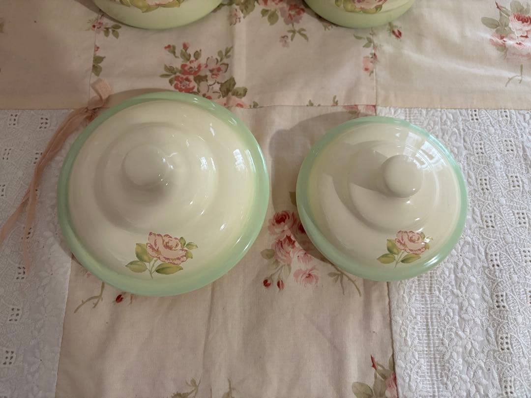 イマン　スプリングローズ　キャニスター2個セット