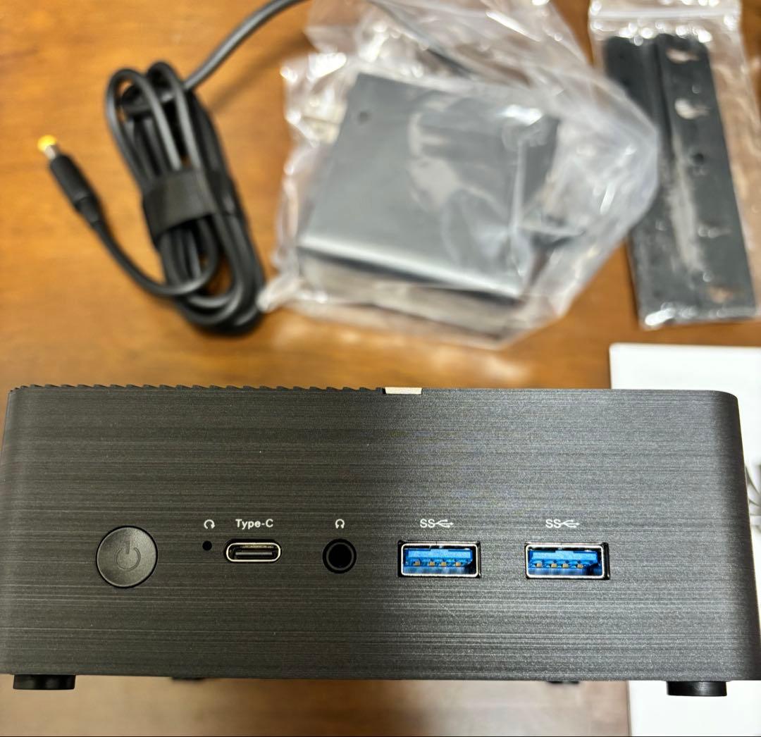 【年末セール】ミニPC AMD Ryzen 7 8845HS 8コア16スレッド