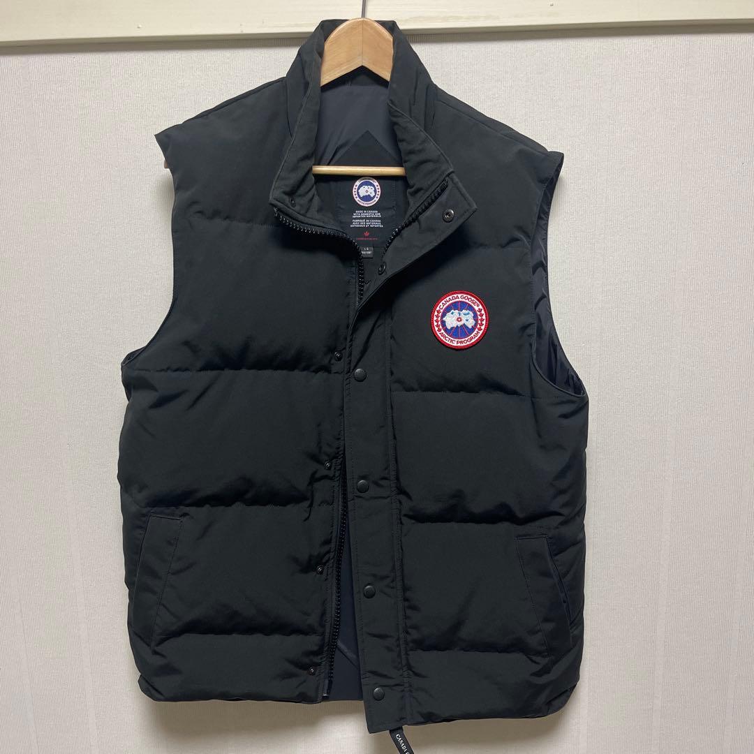 カナダグース　ダウンベスト　サイズＬ
