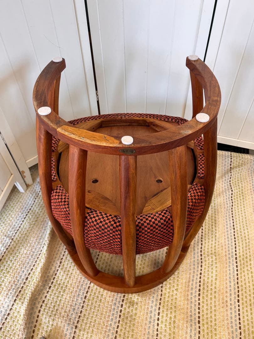 最終価格送料込み！　BC工房　こぶりチャウチャウ椅子 ラウンジチェア