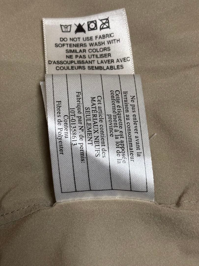 【美品】10s Patagonia ナノエアフーディ 人気カラー