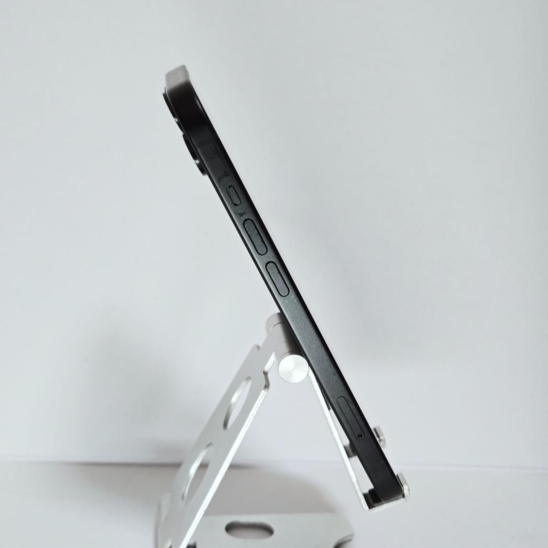 07 iPhone15 ブラック SIMフリー 美品 付属品完備