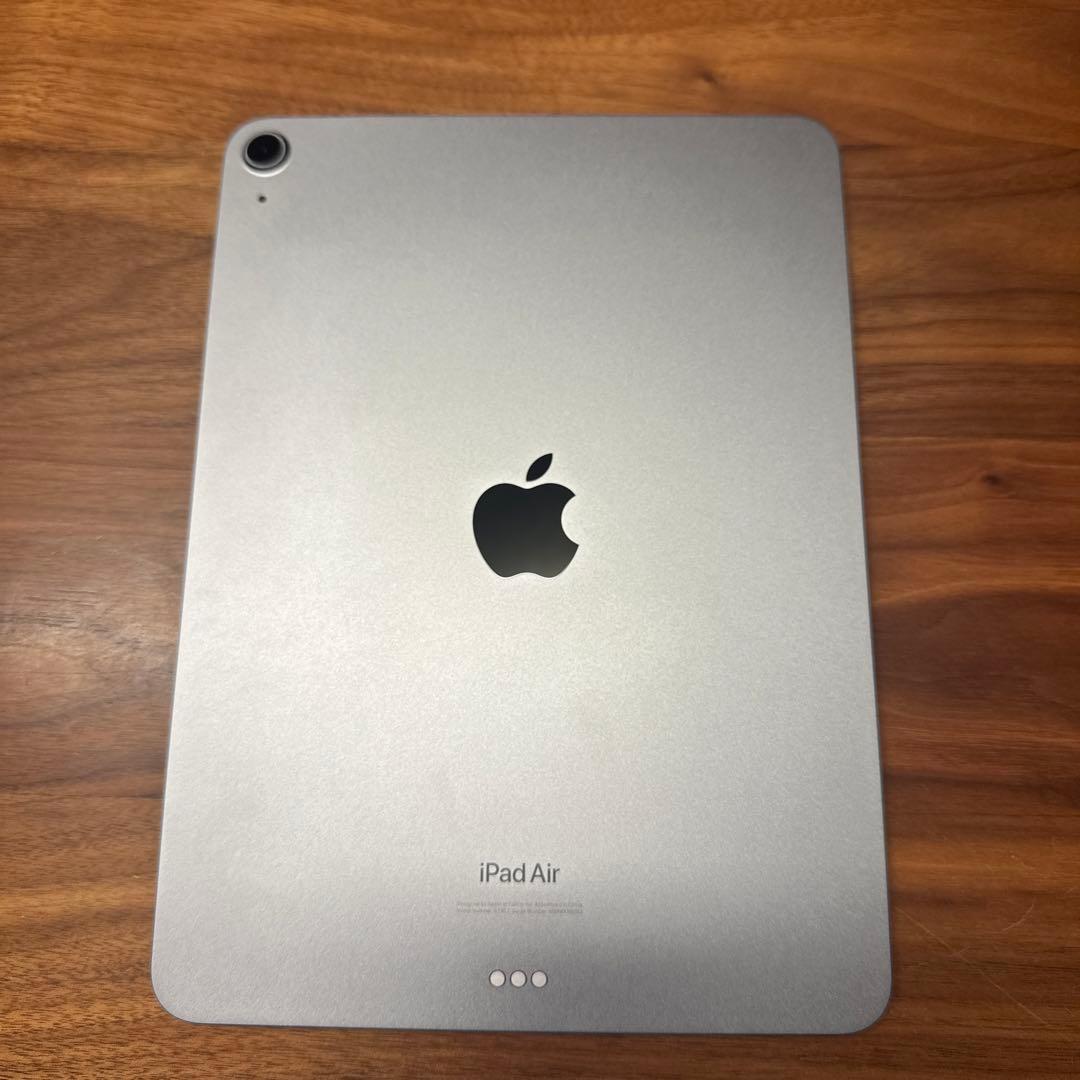 iPad Air 第6世代 (2024/M2)※ケース、フィルム付き
