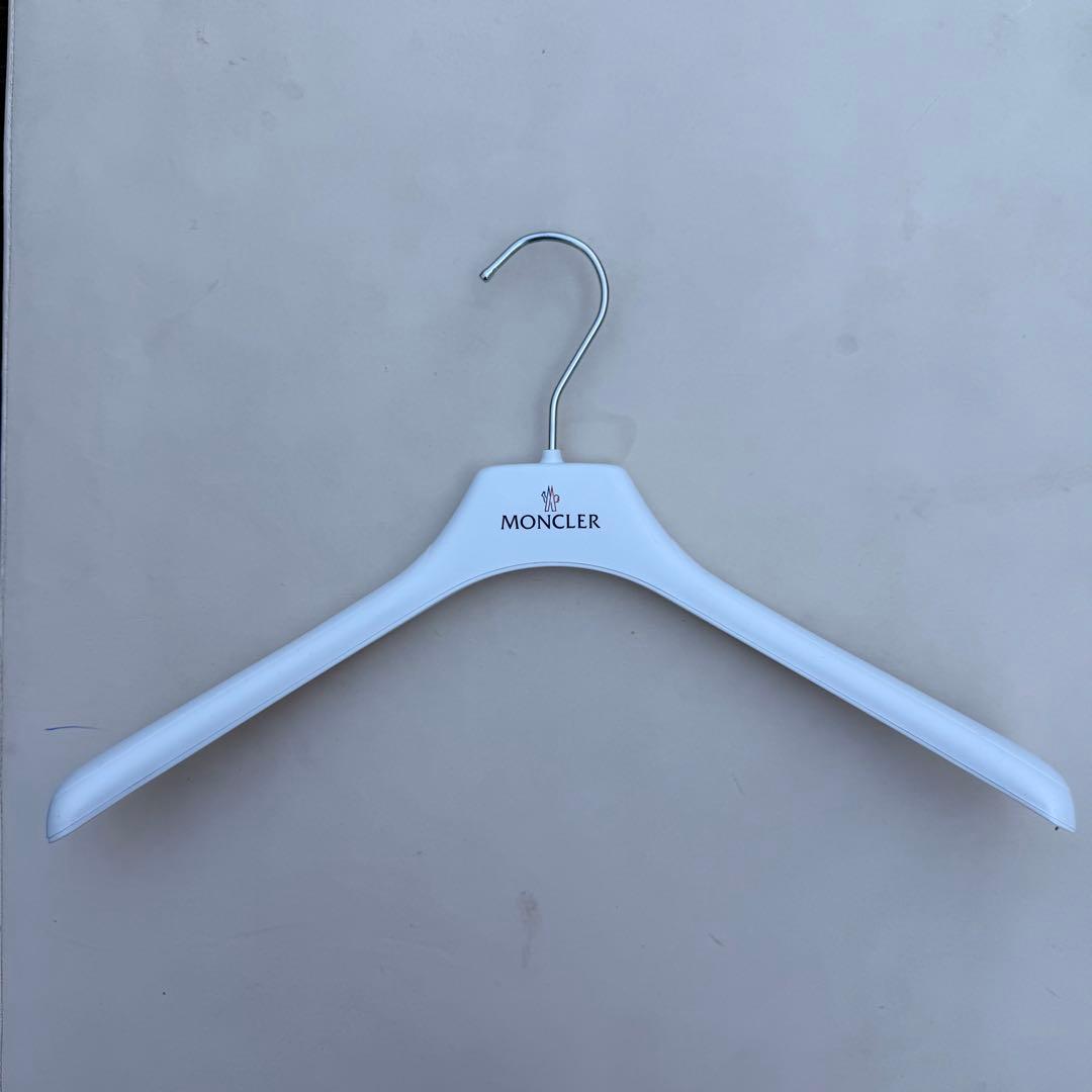 ブラック キルティング ダウン　モンクレール