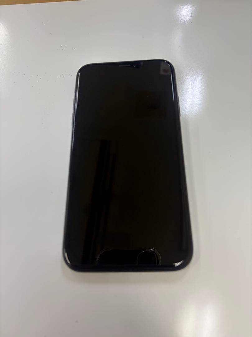 Apple iPhone XR ブラック　64g auSIMロック