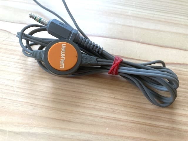 美品 高音質 整備済完全動作品 SONY WM-2用ヘッドホン MDR-4L1S