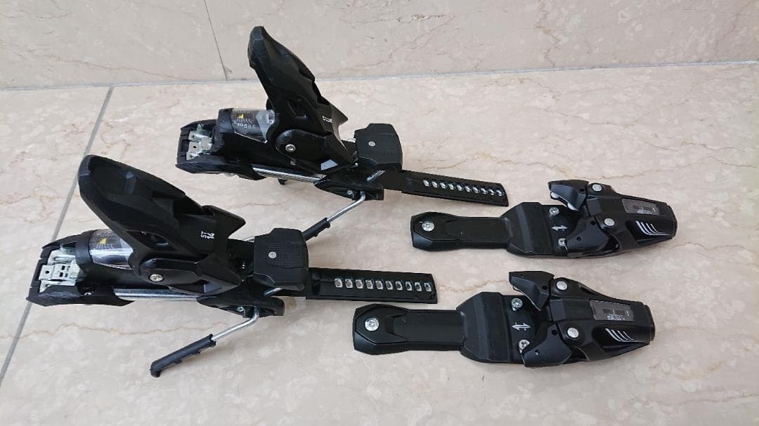 チロリア RACE ST FREEFLEX 14 ビンディング