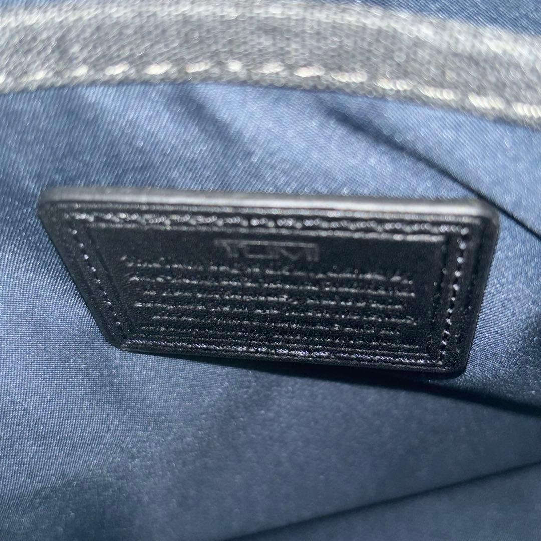 TUMI ALPHA2 ビジネスバッグ 拡張可能　グレー 26141AT2