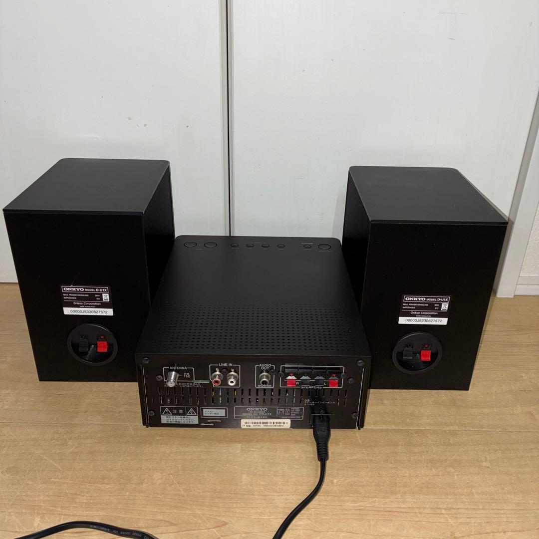 ONKYO CR-U1X CDミニコンポ　コンポ　スピーカー　オンキョー
