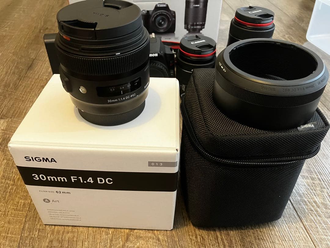 canonkissx10付属品おまけ付き