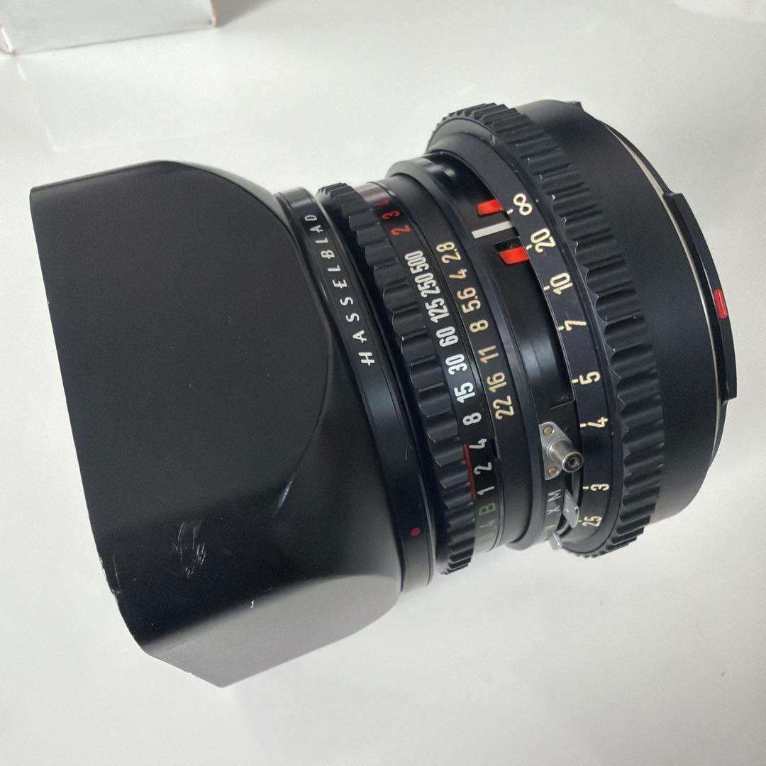 フィルムカメラ Carl Zeiss Planar 80mm f/2.8 Hasselblad