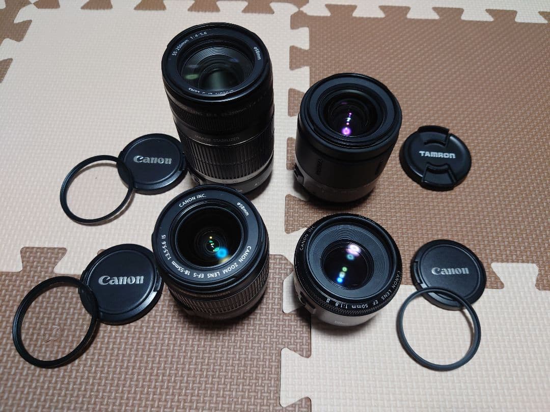 EOS KISS X4 ダブルズームキット 50mmf1.8単焦点レンズ