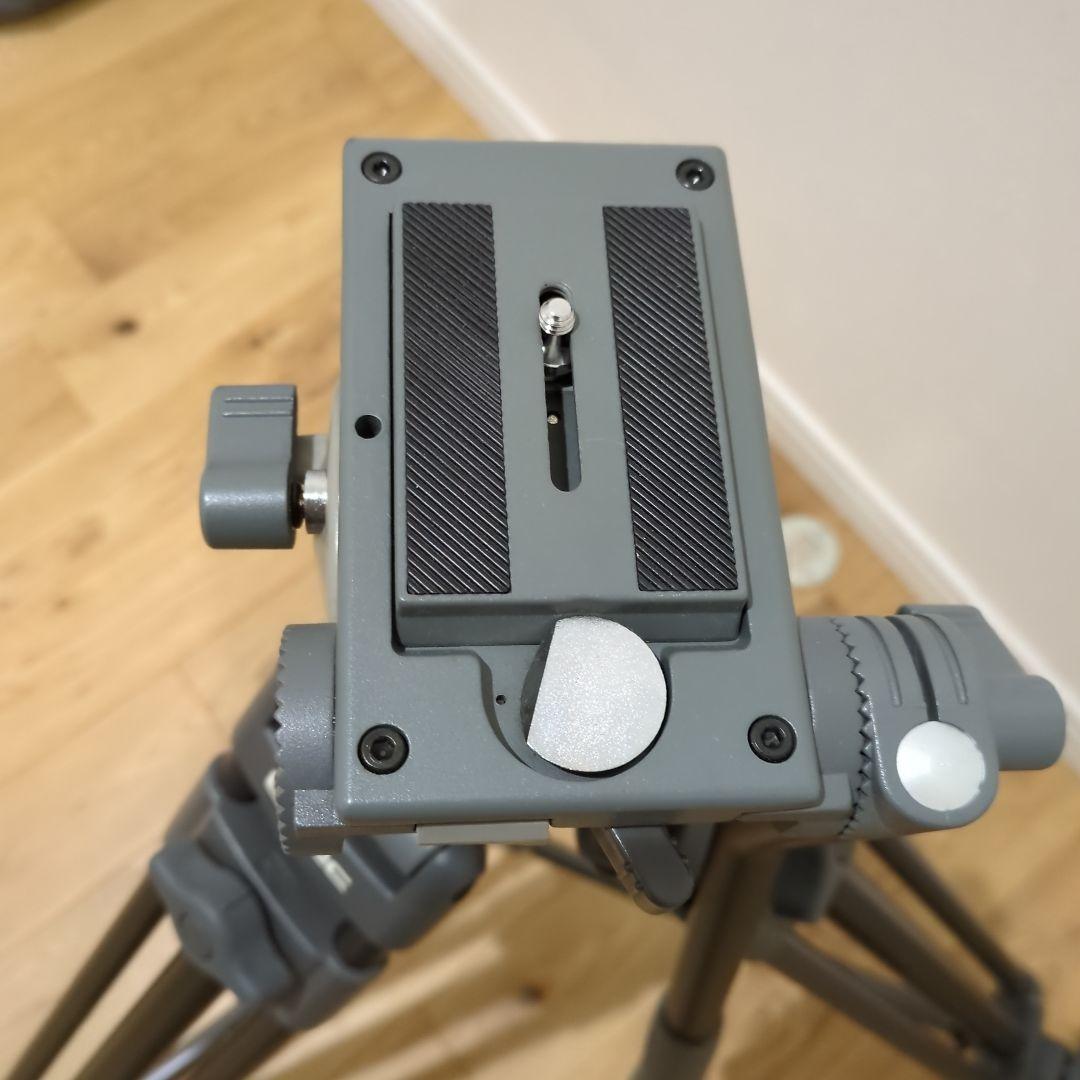 Libecリーベック　業務用三脚　H35DV TRIPOD T68BR